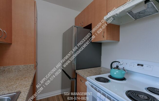 2 beds, 1 bath, $2,250, Unit 15