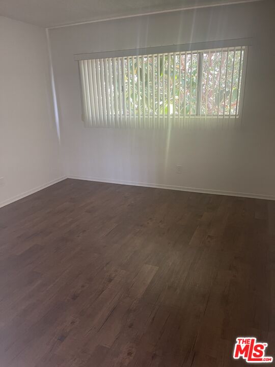 3686 S Centinela Ave