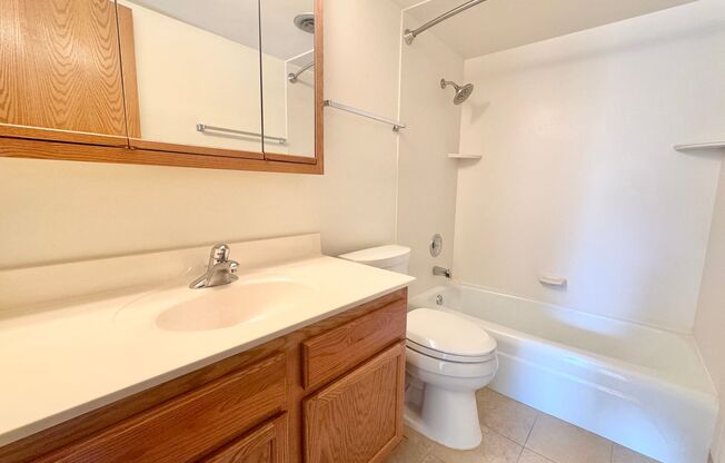 2 beds, 2 baths, 1,100 sqft, $1,795, Unit 301