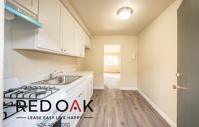 4900 CLAIR DE AVE