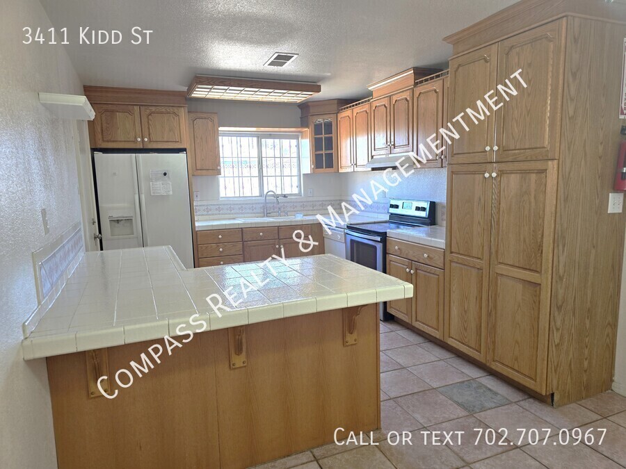 3411 KIDD ST