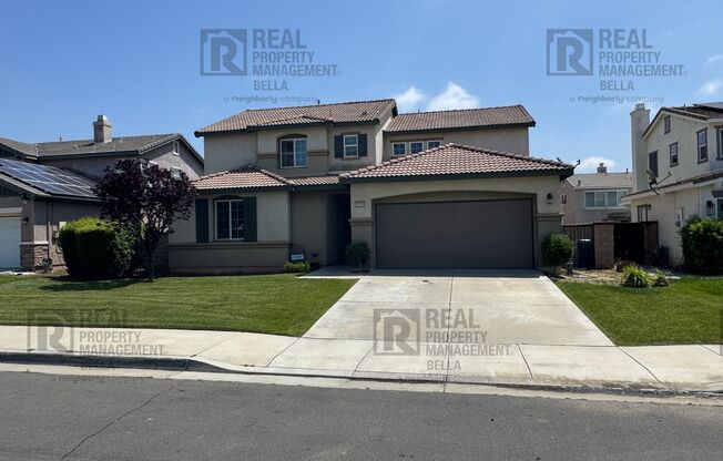 Resort-Style Living in Spencer’s Crossing – 5 Beds, 3 Baths, and Prime Location