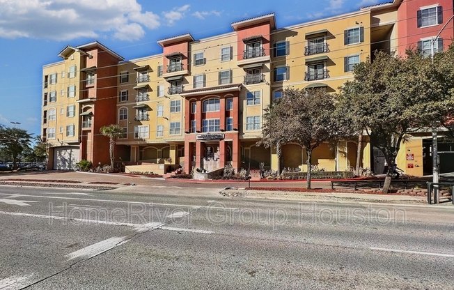 1711 Old Spanish Trail