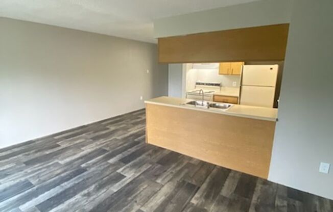 1 bed, 1 bath, 636 sqft, $710, Unit 2714-623