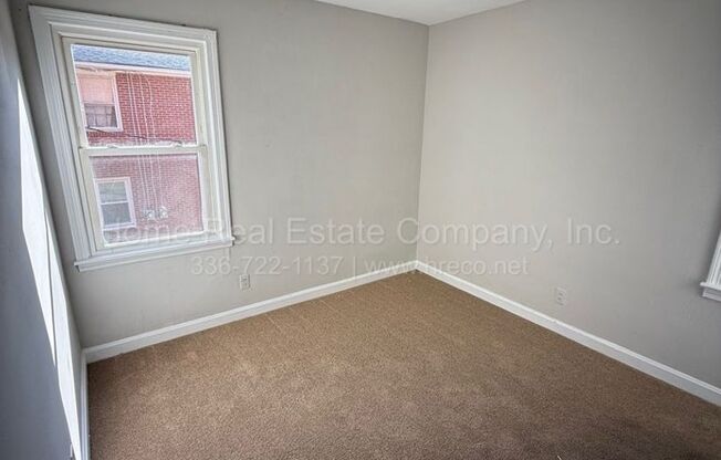 1443 Clark Avenue Apt B