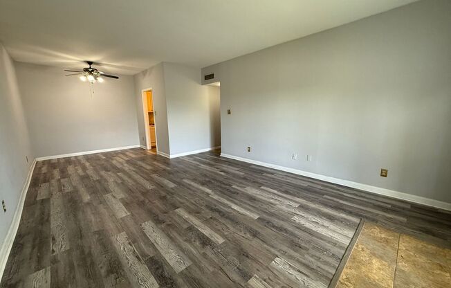 5709 Lyons View Pike, Knoxville TN  37919