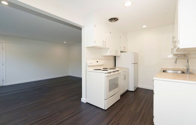 Paseo Apartments