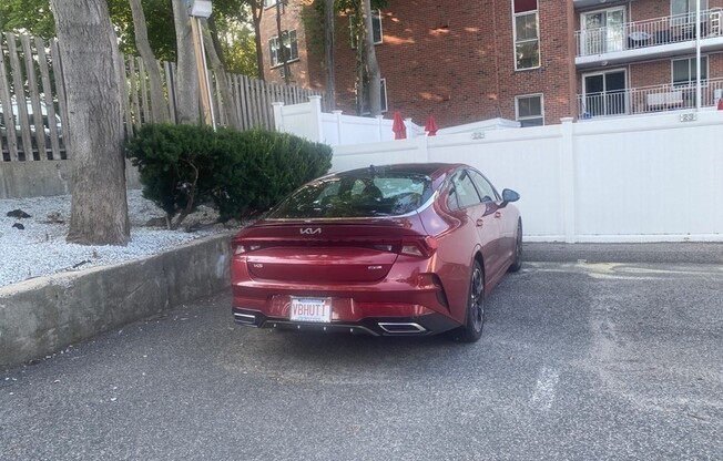 1 bed, 1 bath, 733 sqft, $2,750, Unit 114