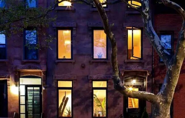 751 QUINCY ST
