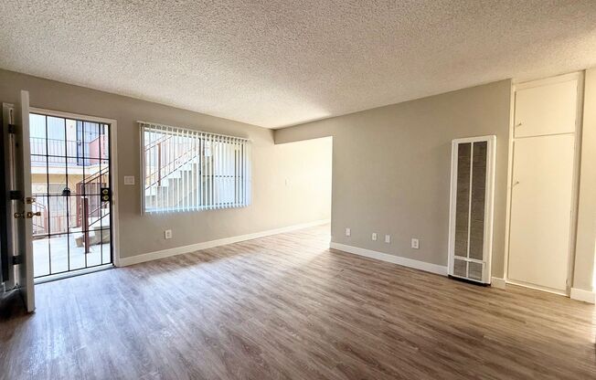 2 beds, 1 bath, 800 sqft, $2,395, Unit 3630 03