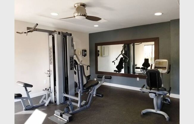 2 beds, 2 baths, 892 sqft, $1,409, Unit 224