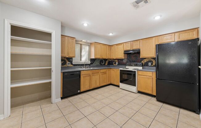 Lock In This Rate – Charming Single-Story Home in NW Austin!