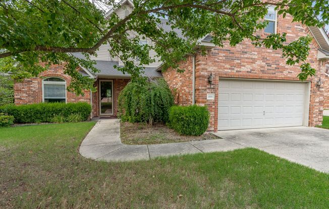 Furnished beautiful 4bd/2.5bth home located in the Clabber Creek Subdivision!! Open to various lease lengths!