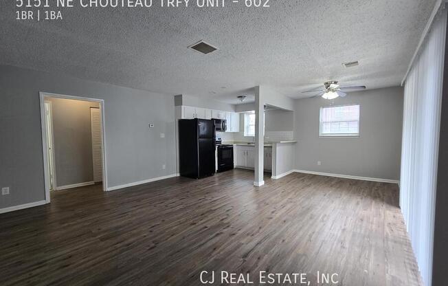 5151 NE CHOUTEAU TRFY