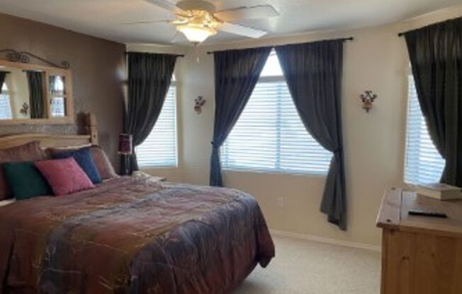 3 beds, 2 baths, $2,200