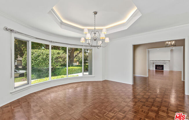 374 HOMEWOOD RD