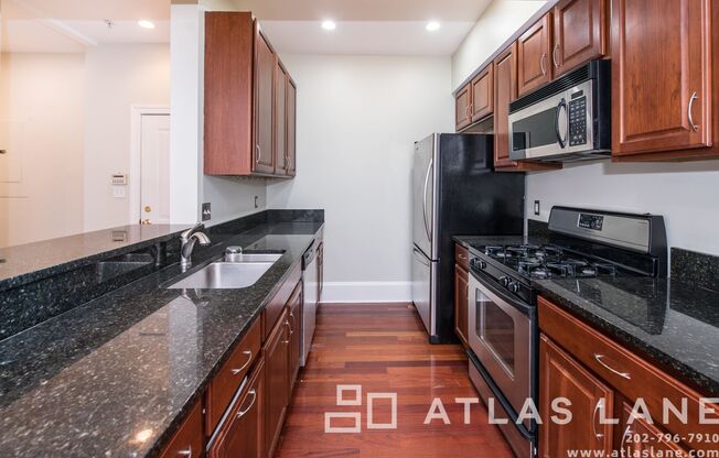 2 beds, 1 bath, $2,599, Unit Unit 206