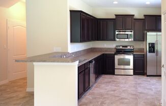 3 beds, 2.5 baths, $2,100, Unit OSCEOLA COUNTY