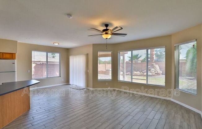 17437 N 16 PL