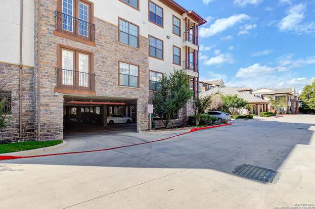 7342 Oak Manor Dr