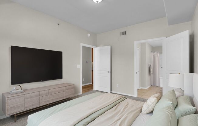 2 beds, 2 baths, 1,047 sqft, $2,995, Unit 512