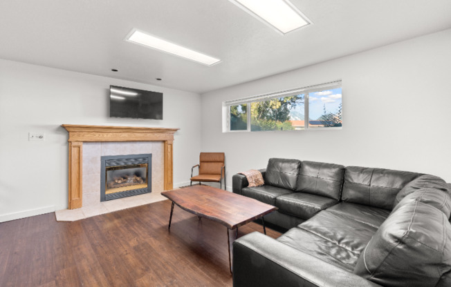 10458 S COLUMBINE CIR