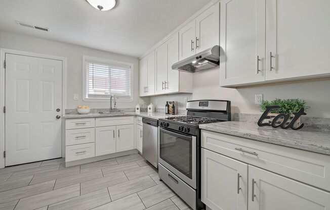 26-28 Arrowhead Ln.