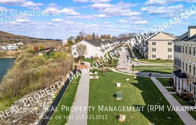 407 GLADSTONE CT