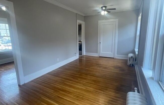 1 bed, 1 bath, $1,549, Unit 56
