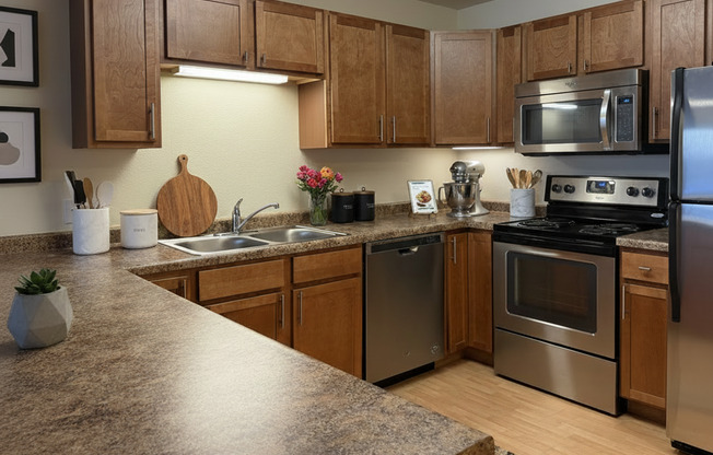 1 bed, 1 bath, 771 sqft, $975