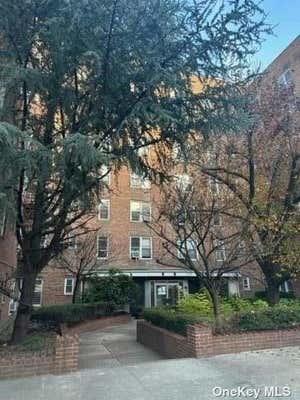 Studio, 1 bath, $1,700, Unit 4C