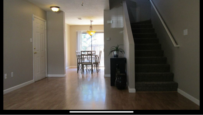 8605 EL MONTE LN NE