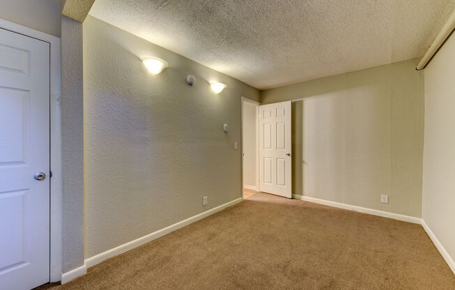 1 bed, 1 bath, 278 sqft, $1,695, Unit 108