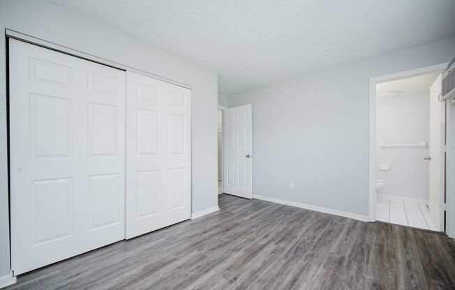 2 beds, 1.5 baths, 850 sqft, $1,275, Unit 6300 6