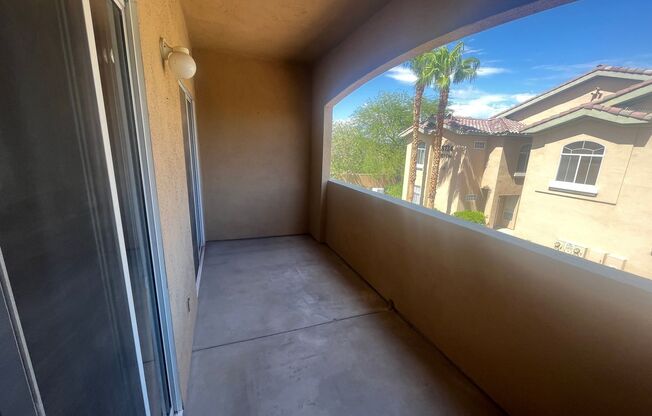 2 beds, 2 baths, $2,000, Unit # 201