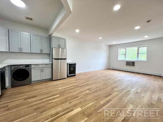183 CHAUNCEY ST
