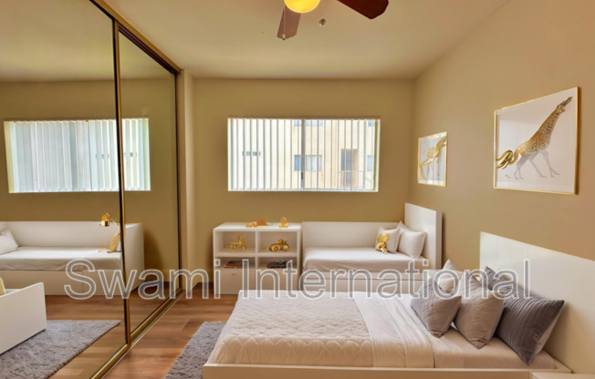 1530 W 260 ST