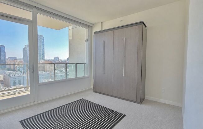 2 beds, 2 baths, $4,295, Unit UNIT 2004