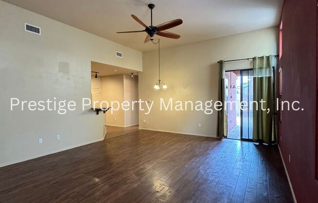 Beautiful Open/ Split floor plan home in Northwest Tucson!!