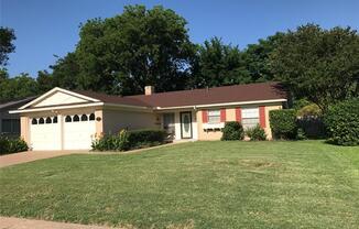 727 KINGSWOOD AVE