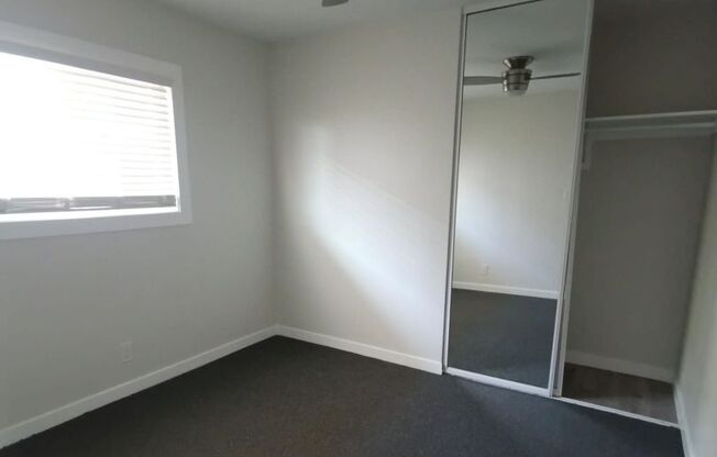 2 beds, 1 bath, $2,250, Unit 1530-2