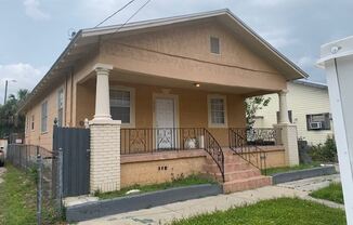 2107 W Palmetto St