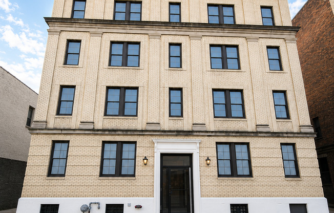 Classic Charm. Modern Living. Welcome Home to The Ashby Apartments
