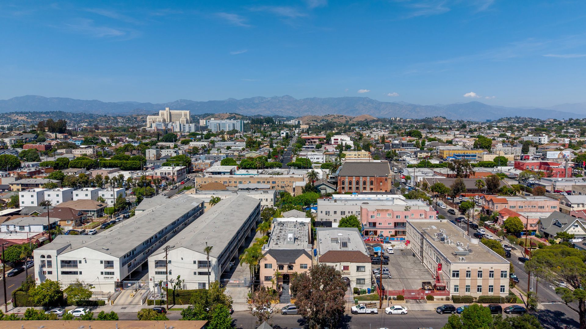 Michigan Avenue Apartments