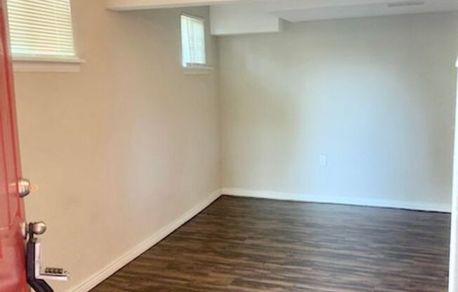 1 bed, 1 bath, 420 sqft, $1,125