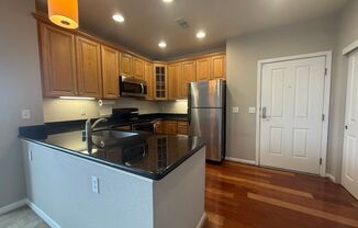 Lovely 1 Bedroom 1 Bath Condo in West San Jose