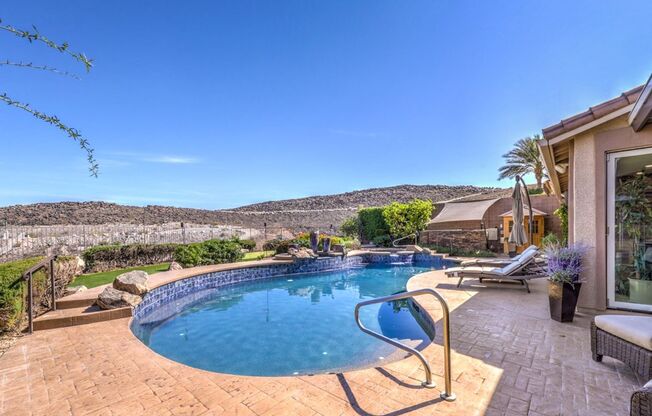 3 beds, 3 baths, $6,995
