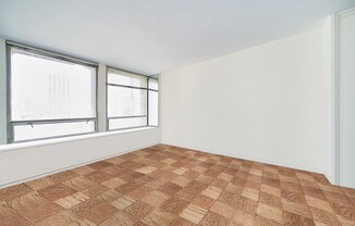 300 E 33 ST