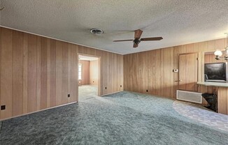 530 Oakdale Dr