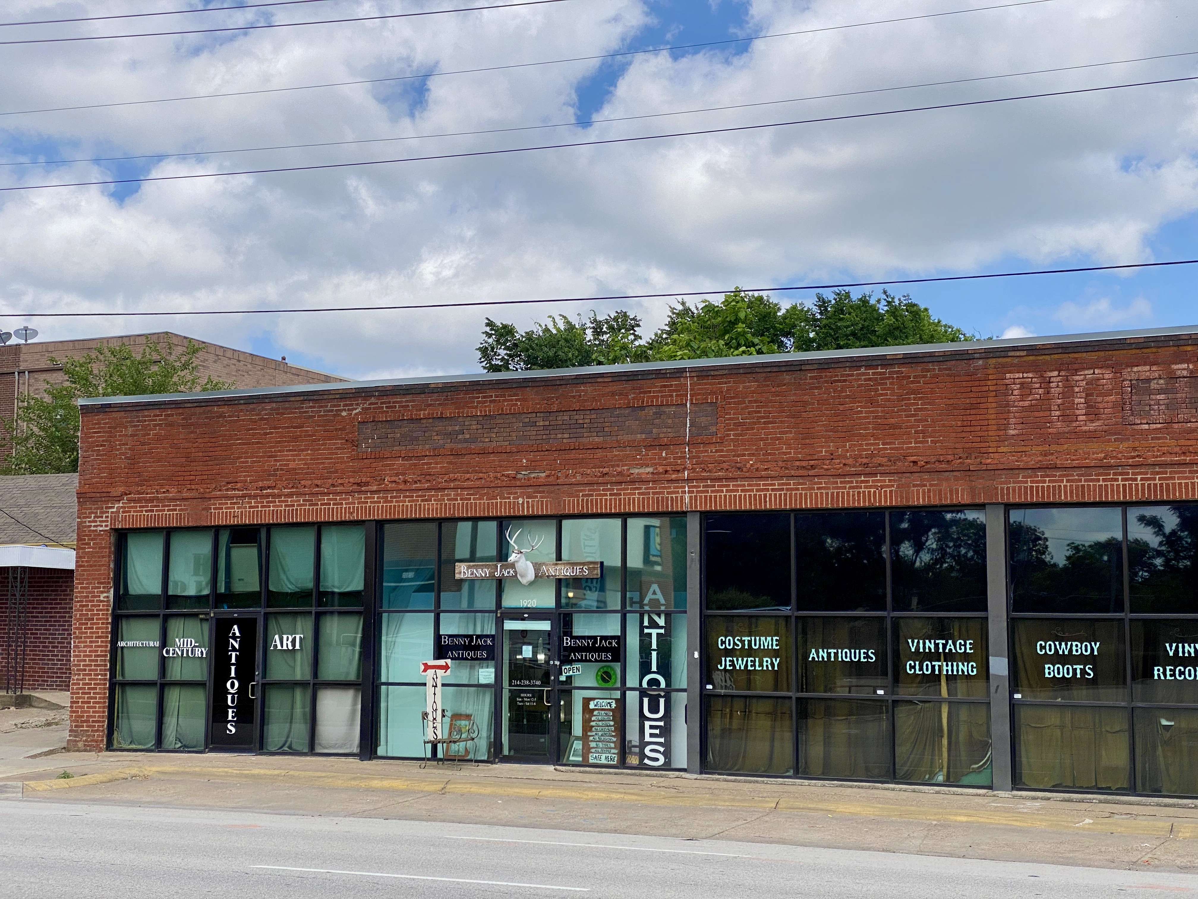 Cityscape Shops on N Haskell Ave in Dallas, TX